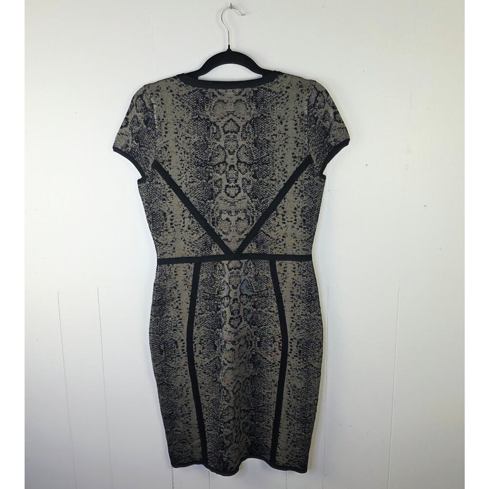 Cache Bodycon Dress Medium Black Snakeskin Studded Zip Front Mob Wife Edgy Glam - Picture 3 of 16
